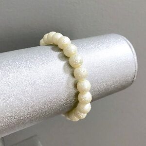Ivory bead bracelet